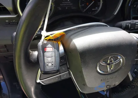 2021 Toyota Highlander Xle из США, поврежденный, VIN 5TDGZRAH0MS525916